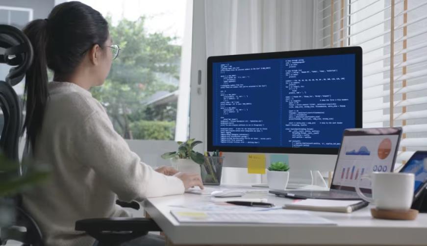 老边区企业数字化解决方案：机器学习赋能商业模式升级的核心路径